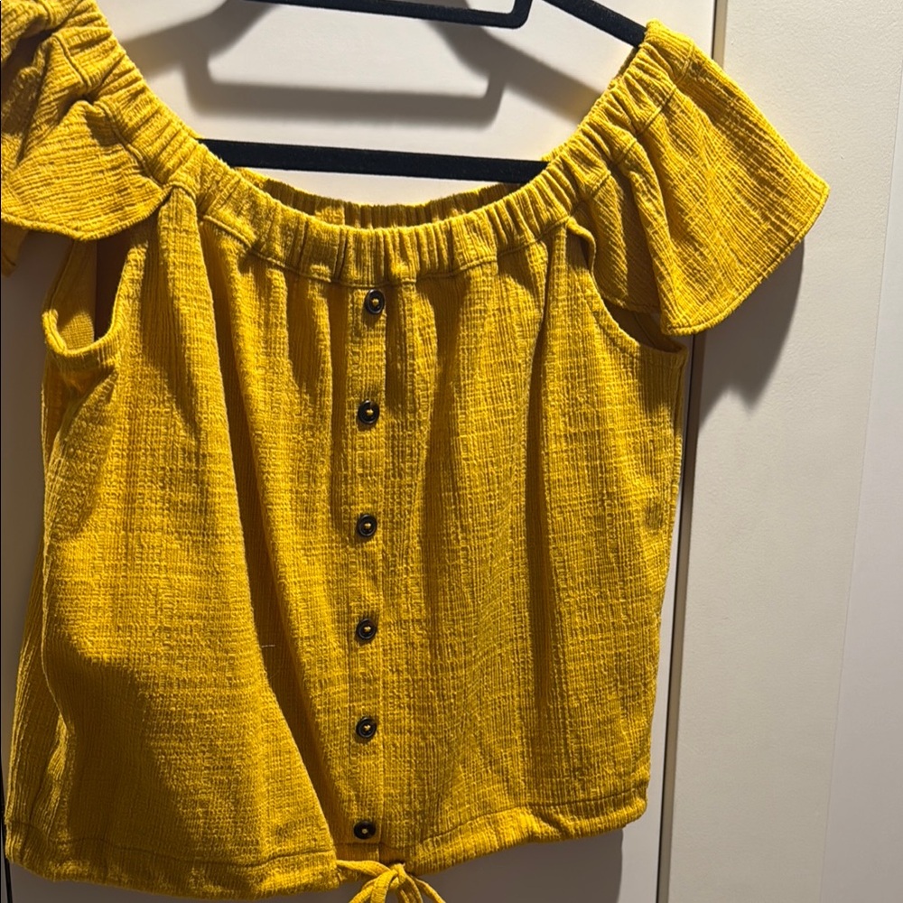 Madewell Yellow Flutter Sleeve Blouse with Tie Front